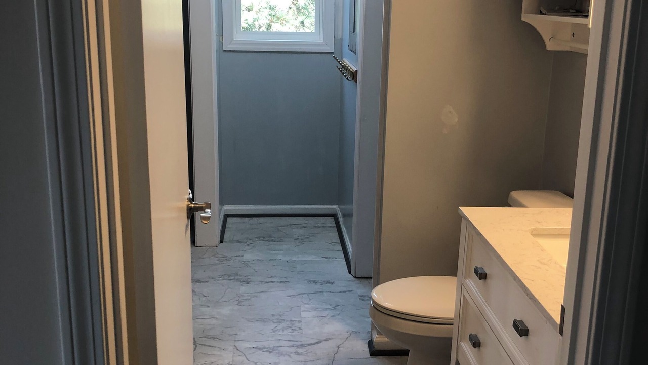Photo of Bathroom in Nags Head