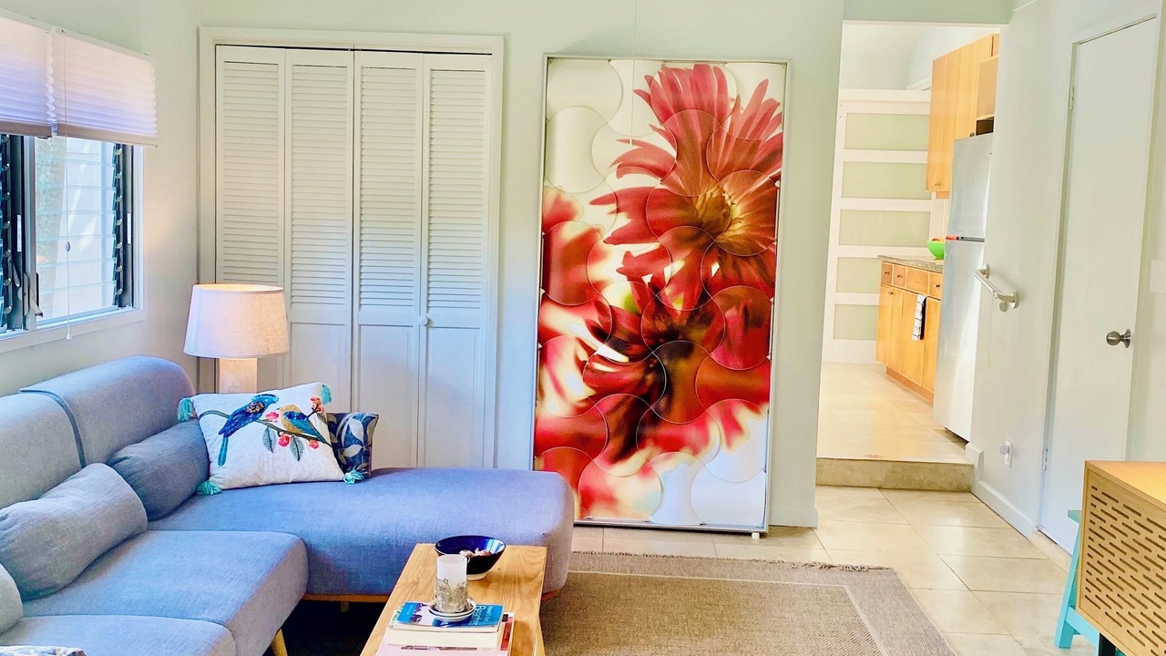 Photo of Livingroom in Kalama Tract