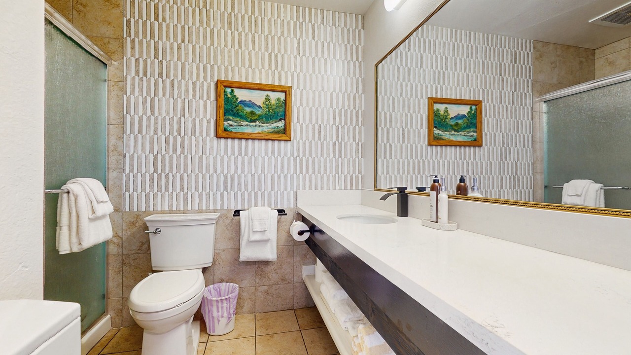 Photo of Bathroom in Nawiliwili