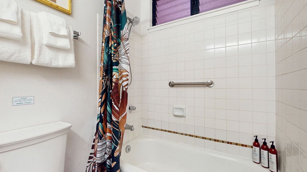 Photo of Bathroom in Nawiliwili