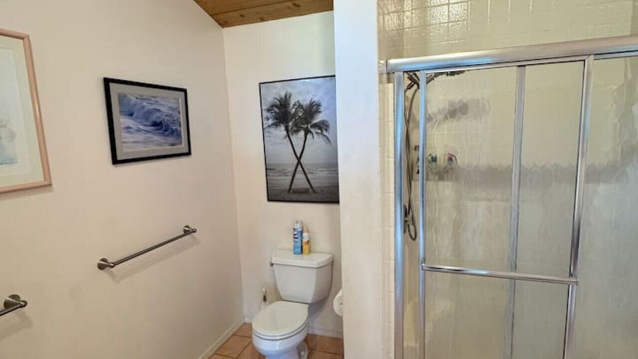 Photo of Bathroom in Waimea