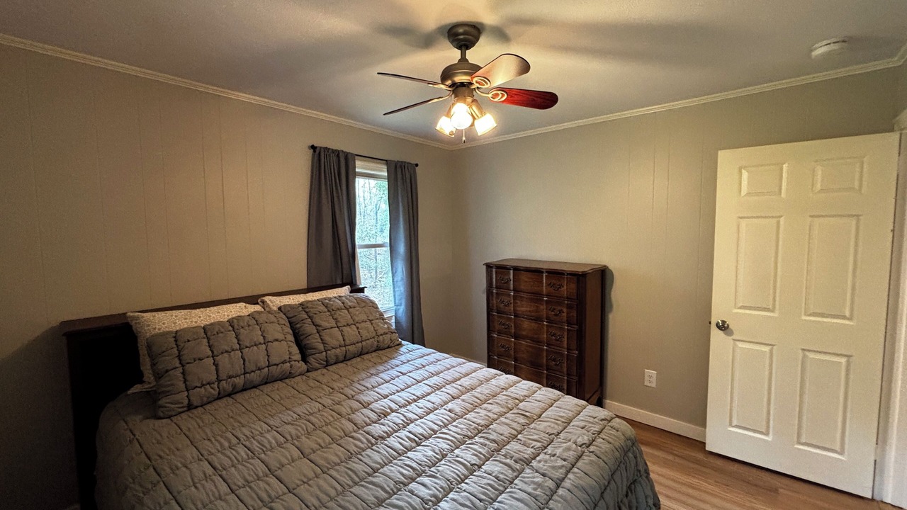 Photo of Bedroom in Oconee County