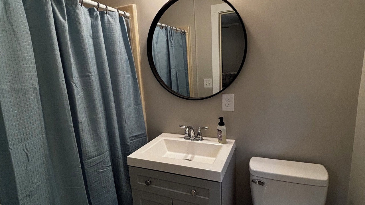 Photo of Bathroom in Oconee County