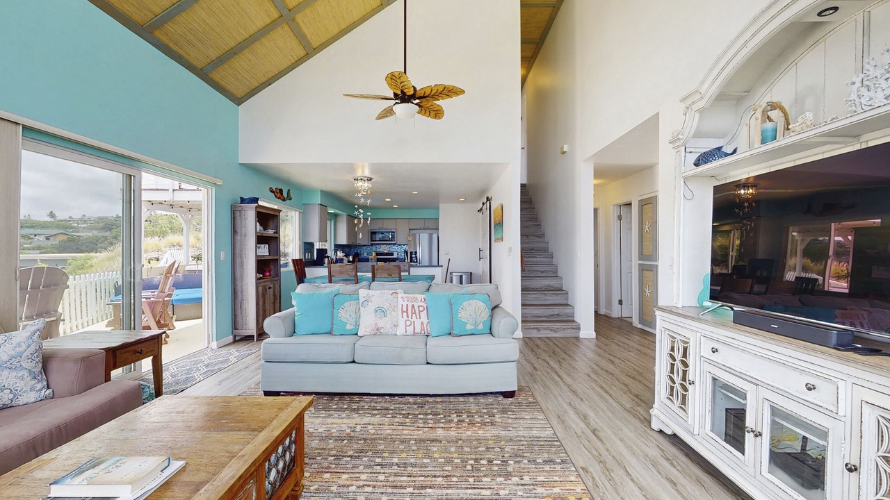 Photo of Livingroom in Waikoloa