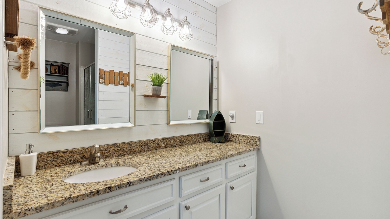 Photo of Bathroom in Lexington