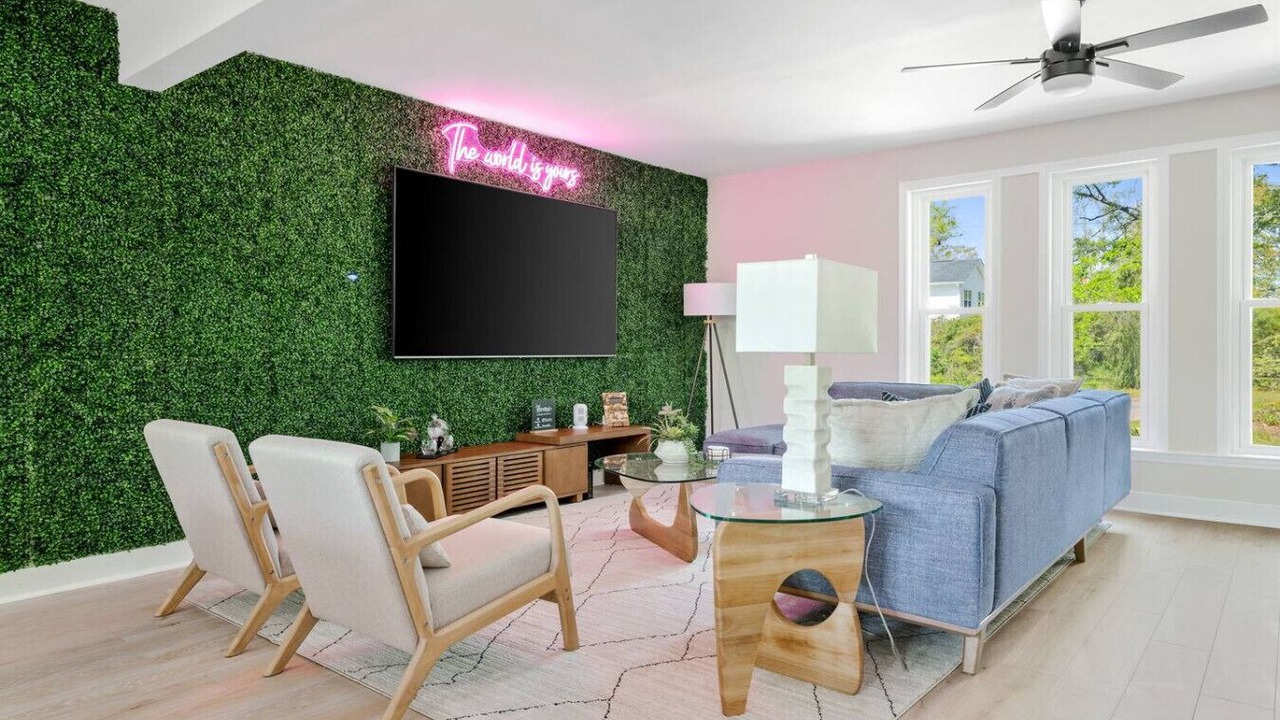 Photo of Livingroom in North Charleston