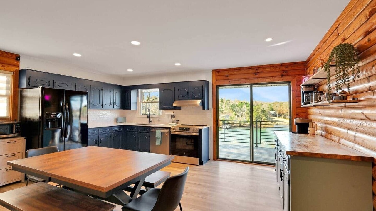 Photo of Kitchen in Seneca