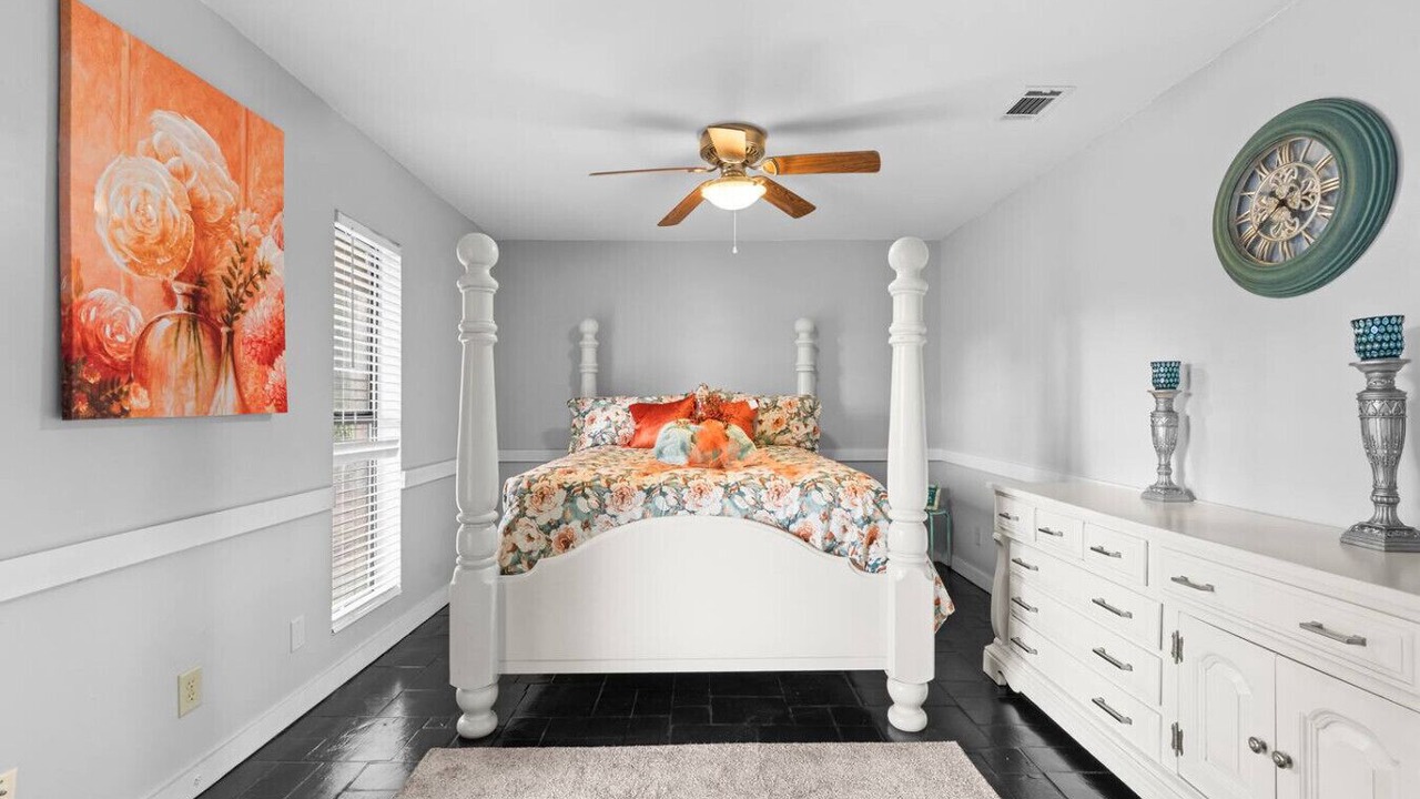 Photo of Bedroom in Statesboro