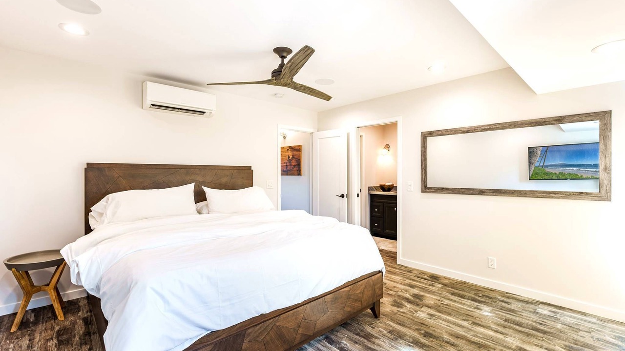 Photo of Bedroom in Downtown Lahaina