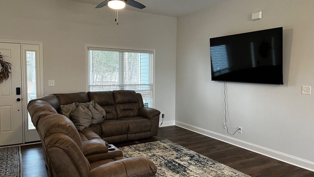 Photo of Livingroom in Bumpass