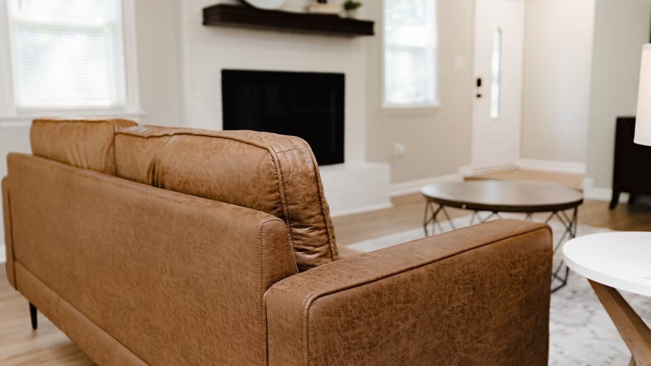 Photo of Livingroom in Houston County