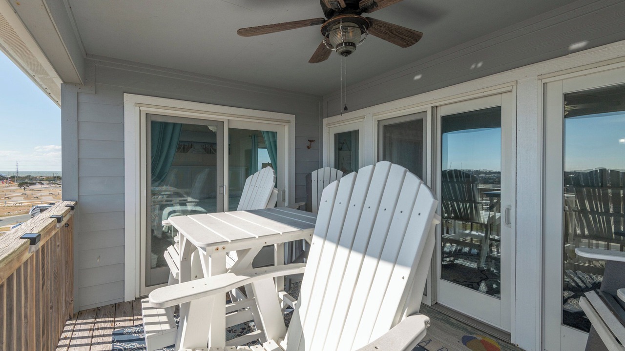 Photo of Patio Balcony in Rodanthe