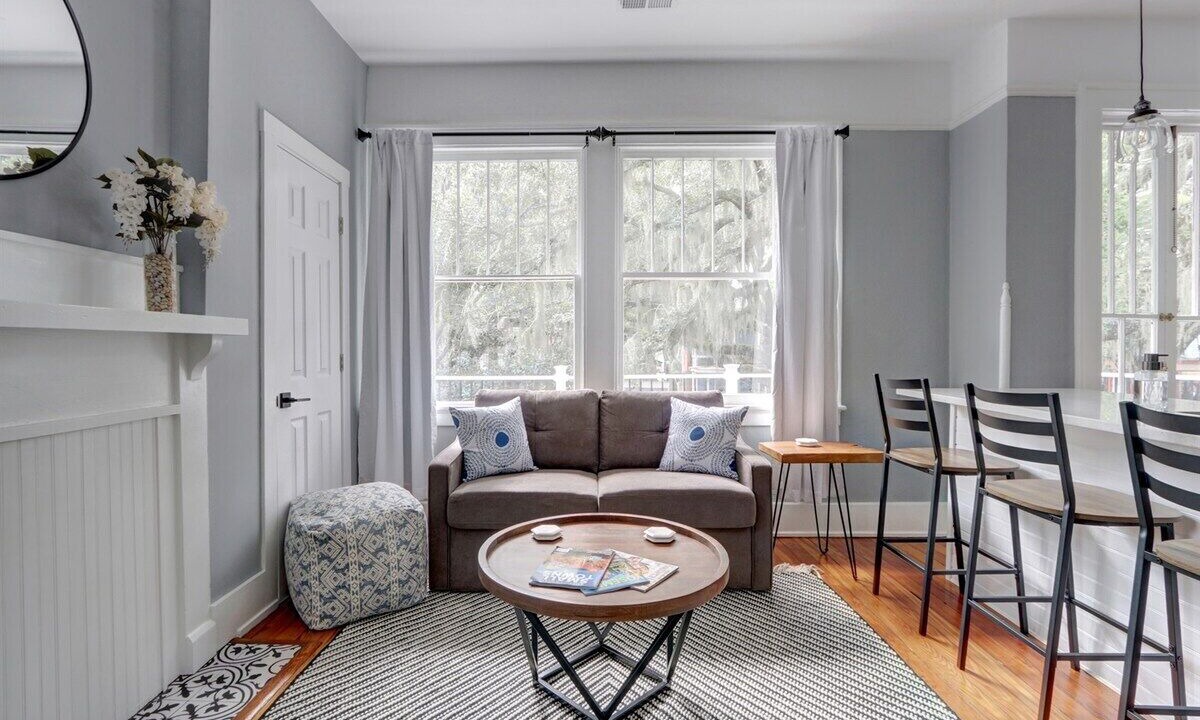 Photo of Bedroom in Midtown
