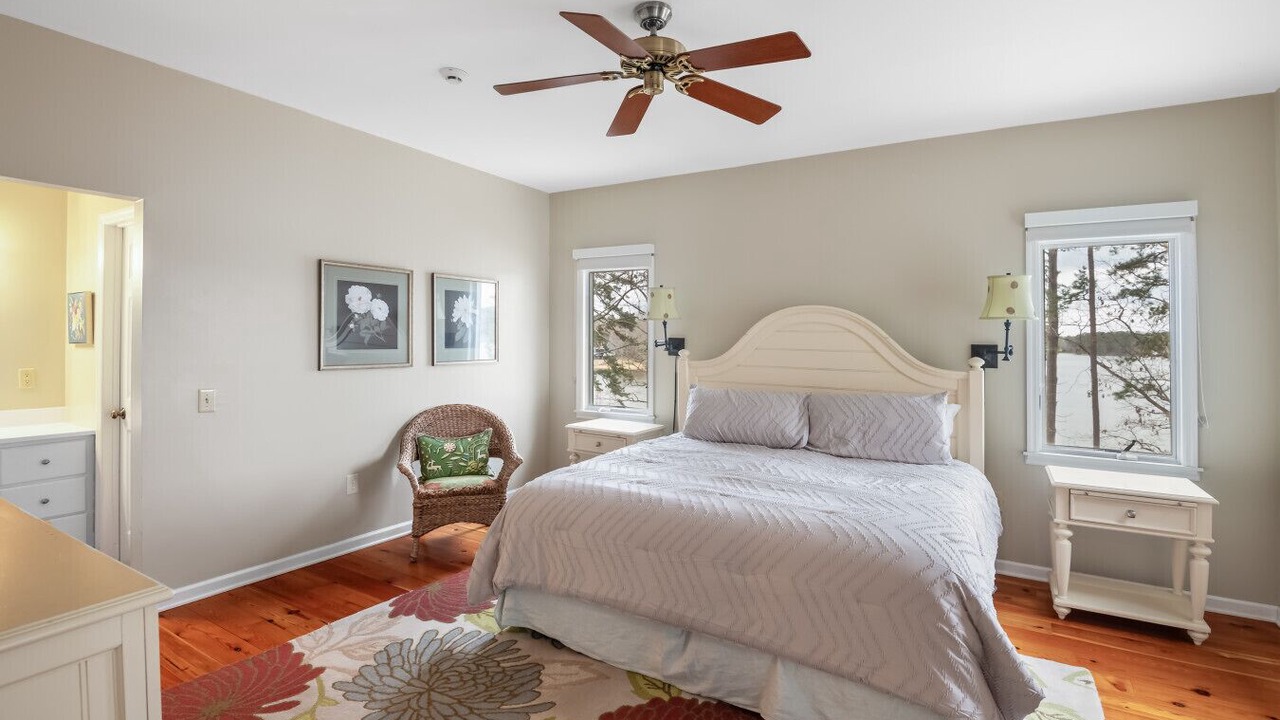 Photo of Bedroom in Leesville