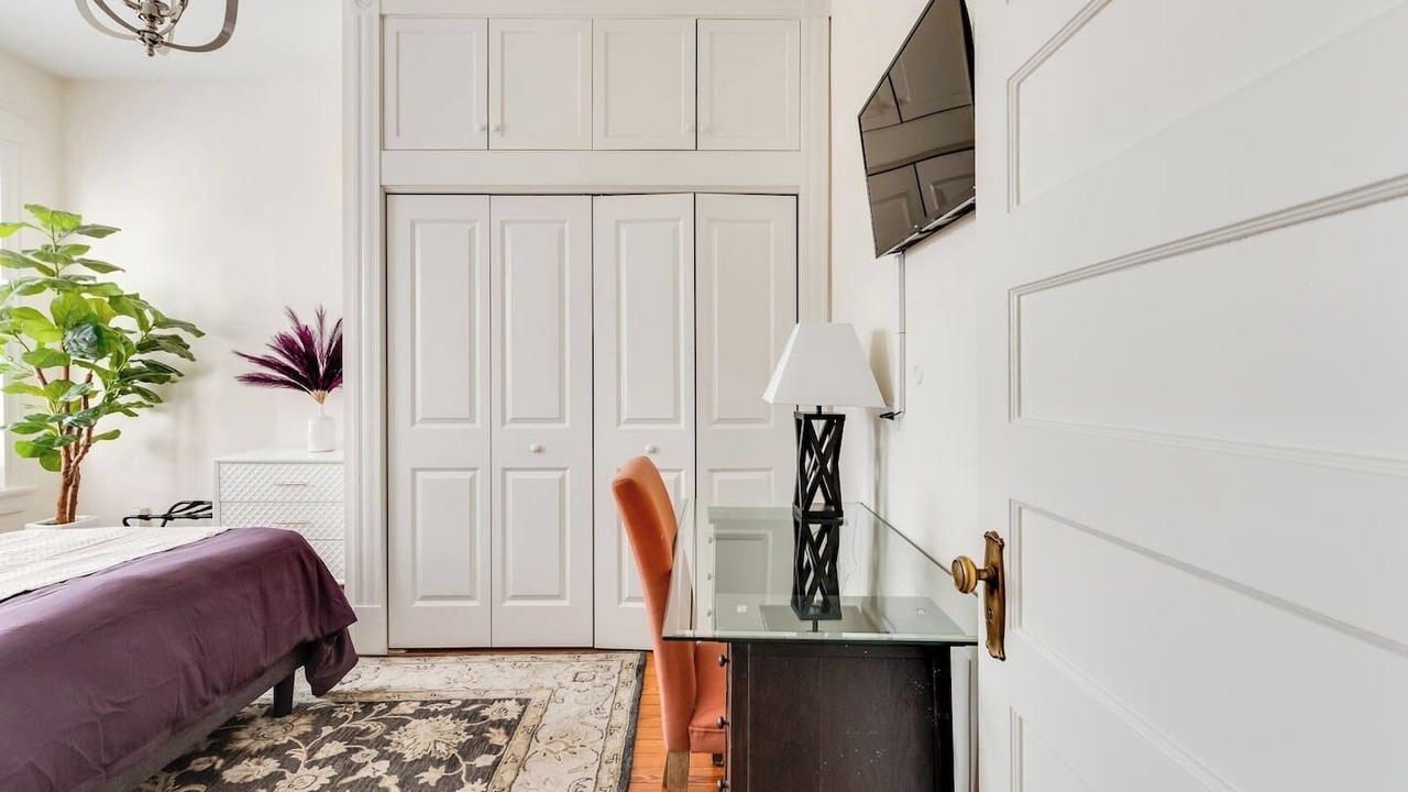 Photo of Bedroom in Fan District