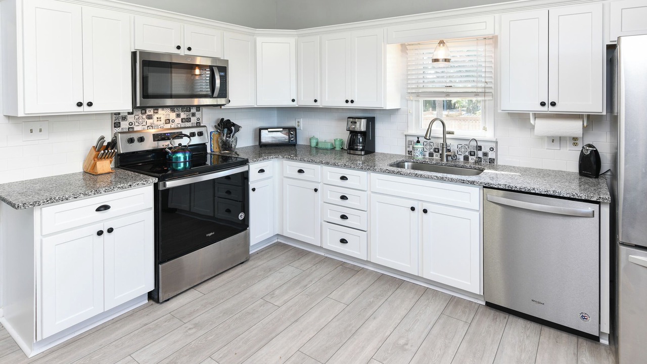 Photo of Kitchen in Long Bay Estates
