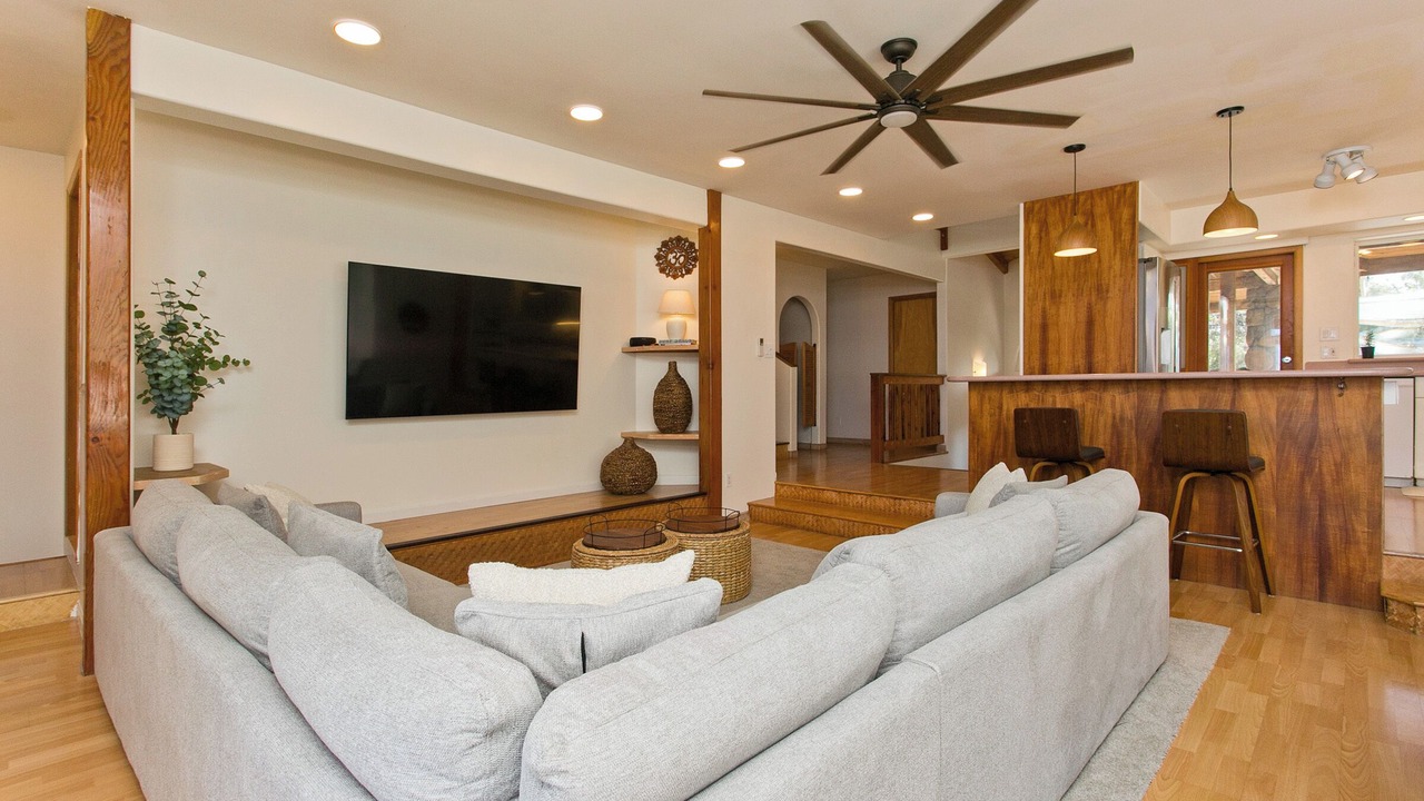 Photo of Livingroom in Waialee