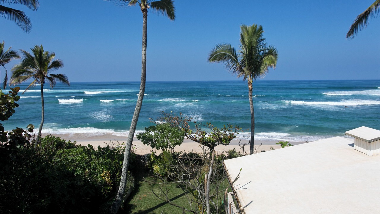 Photo of Others in Waialee