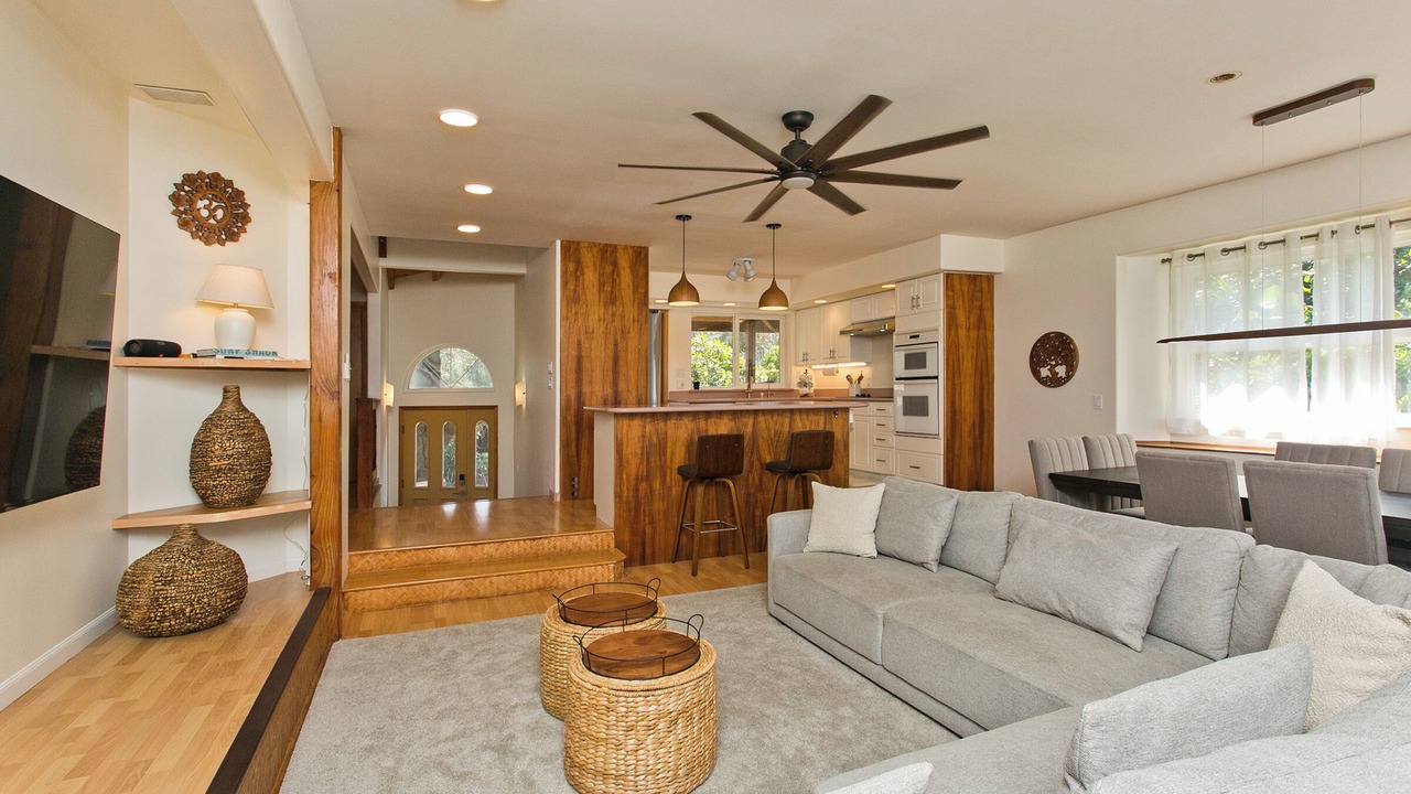 Photo of Livingroom in Waialee