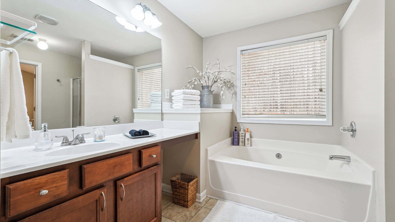 Photo of Bathroom in Lawrenceville