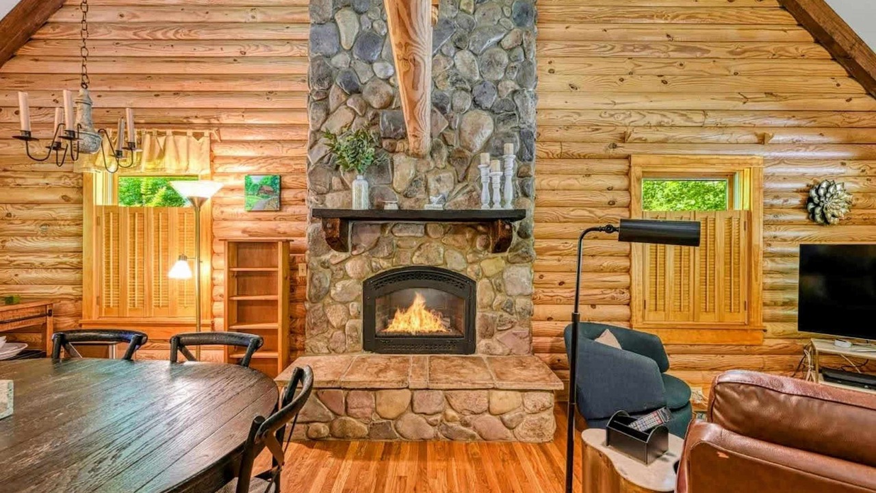 Photo of Livingroom in Bumpass