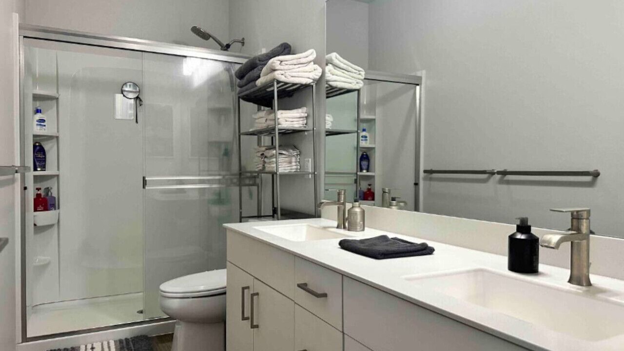 Photo of Bathroom in Ewa