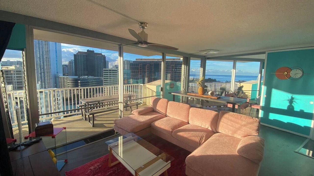 Photo of Livingroom in Ala Moana