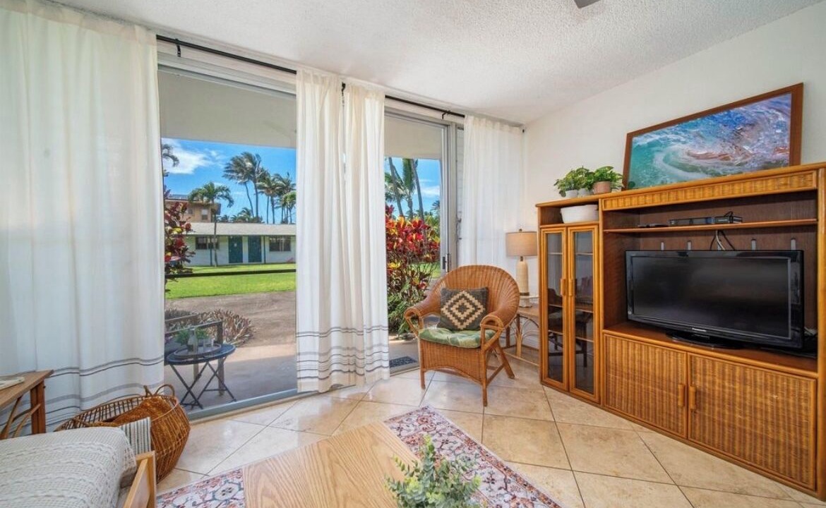 Photo of Livingroom in Kuau