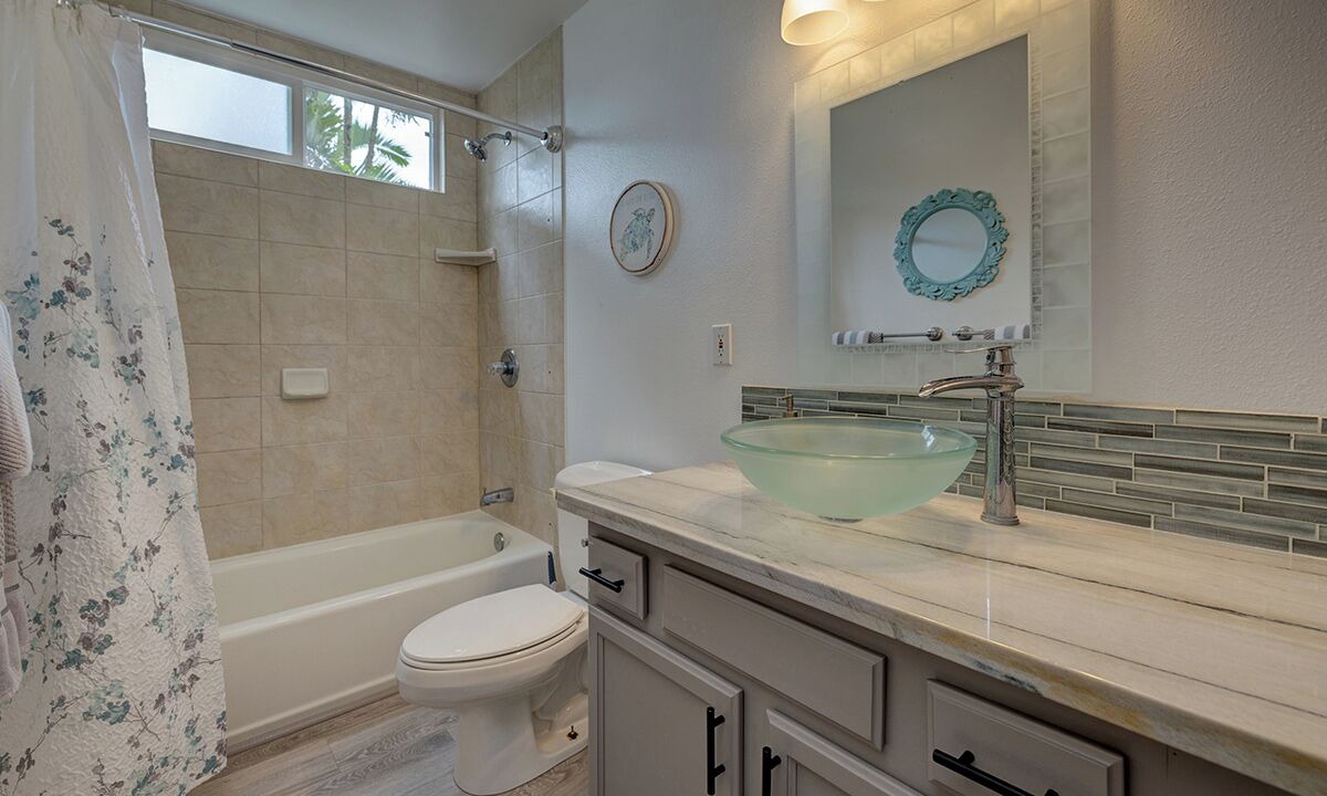 Photo of Bathroom in Kapoho