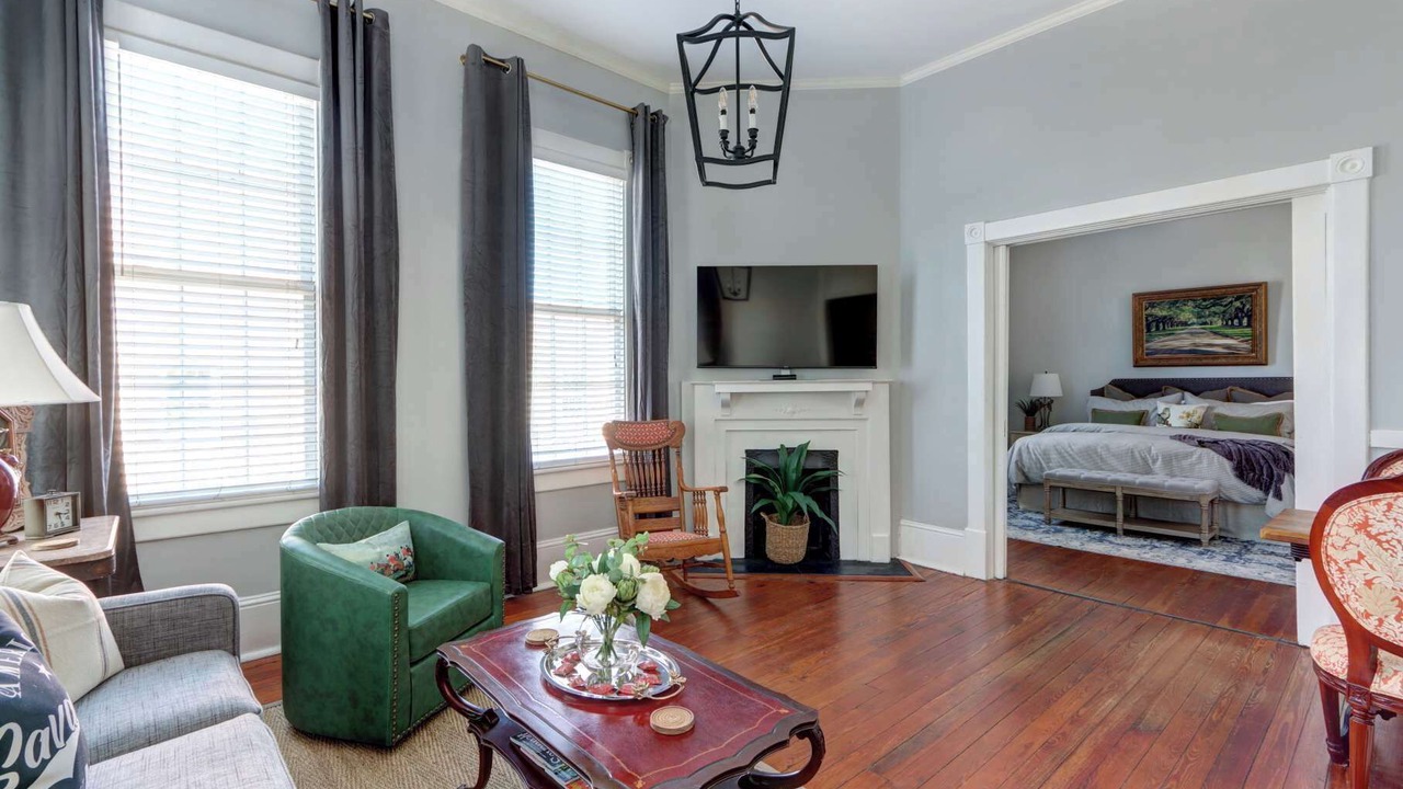 Photo of Bedroom in Hitch Village - Fred Wessels Homes
