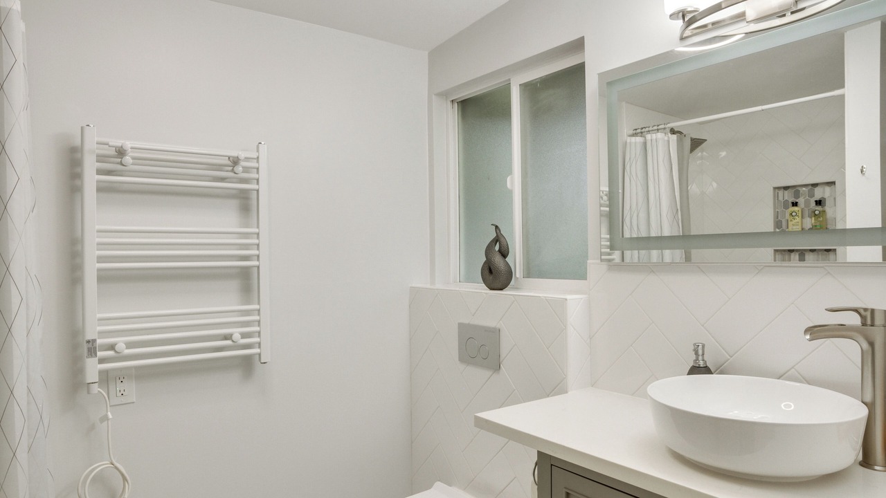 Photo of Bathroom in Volcano