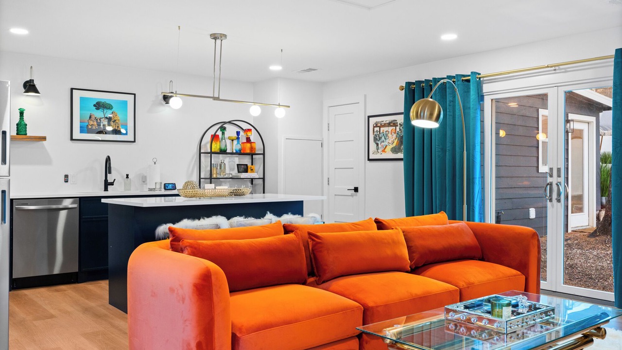Photo of Livingroom in Cherrywood