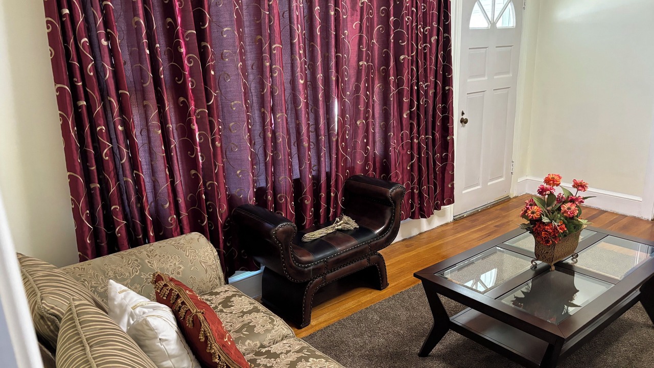 Photo of Livingroom in McCormick