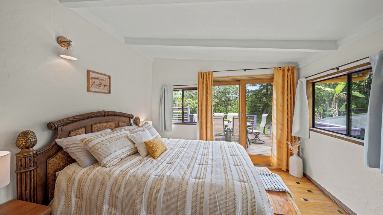 Photo of Bedroom in Keaau