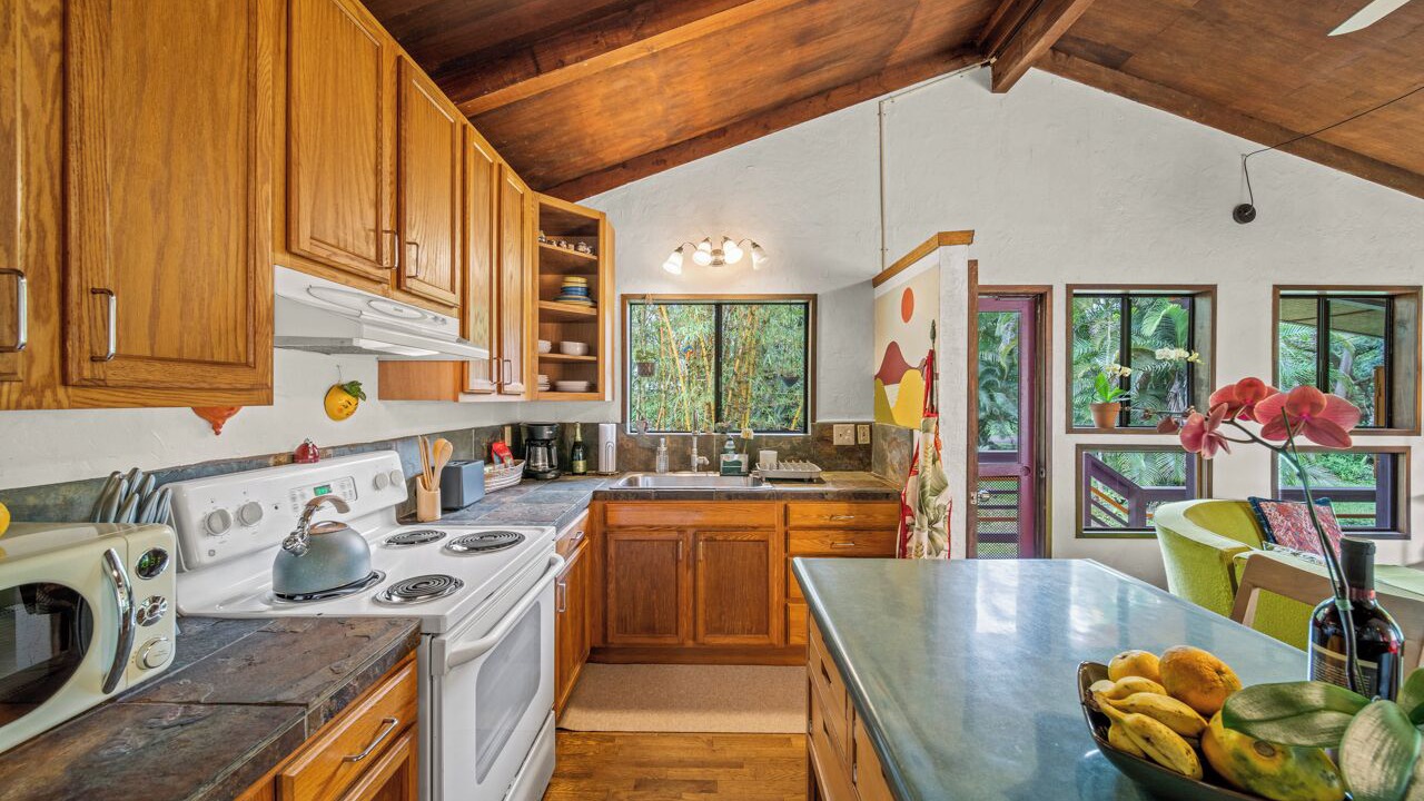 Photo of Kitchen in Keaau