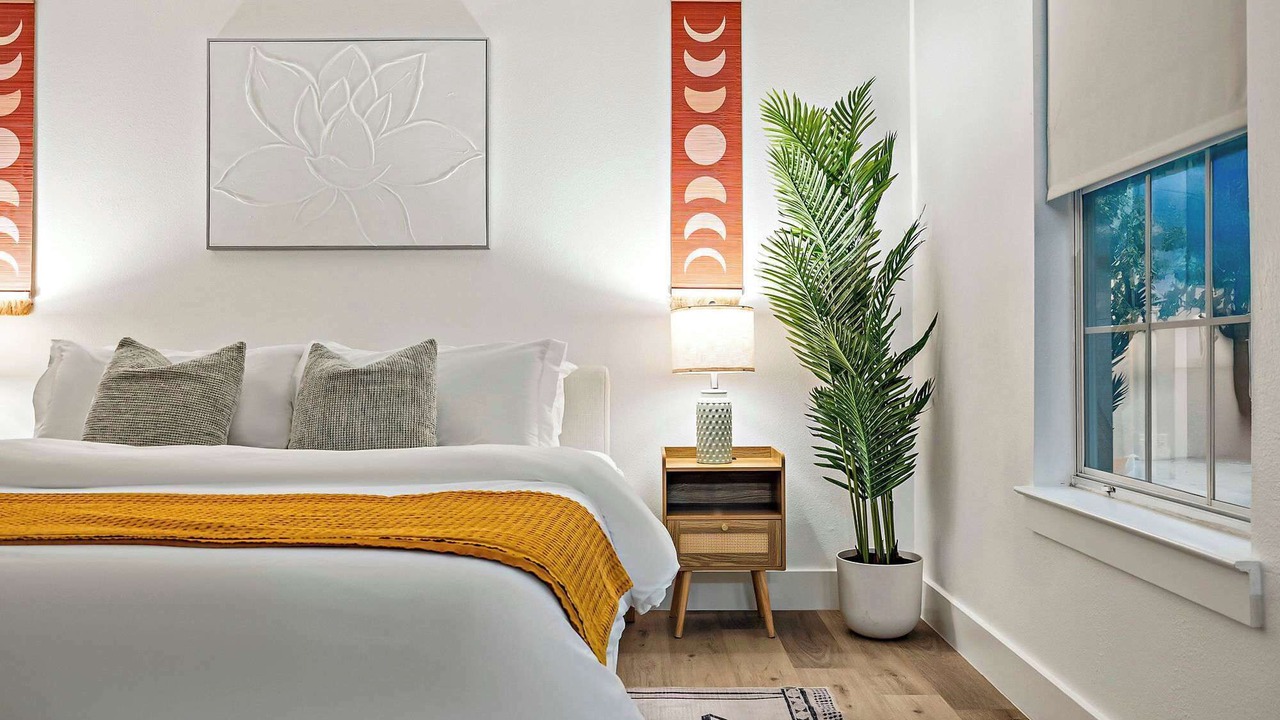 Photo of Bedroom in Montopolis