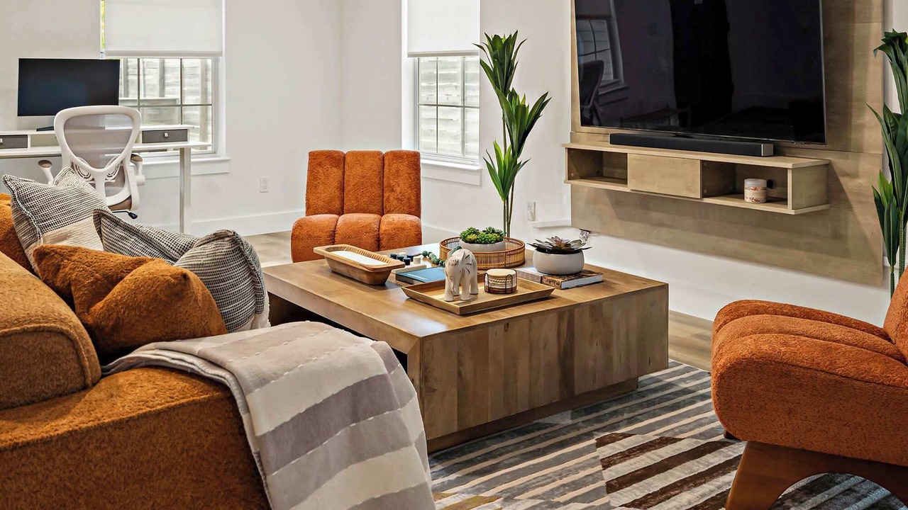 Photo of Livingroom in Montopolis