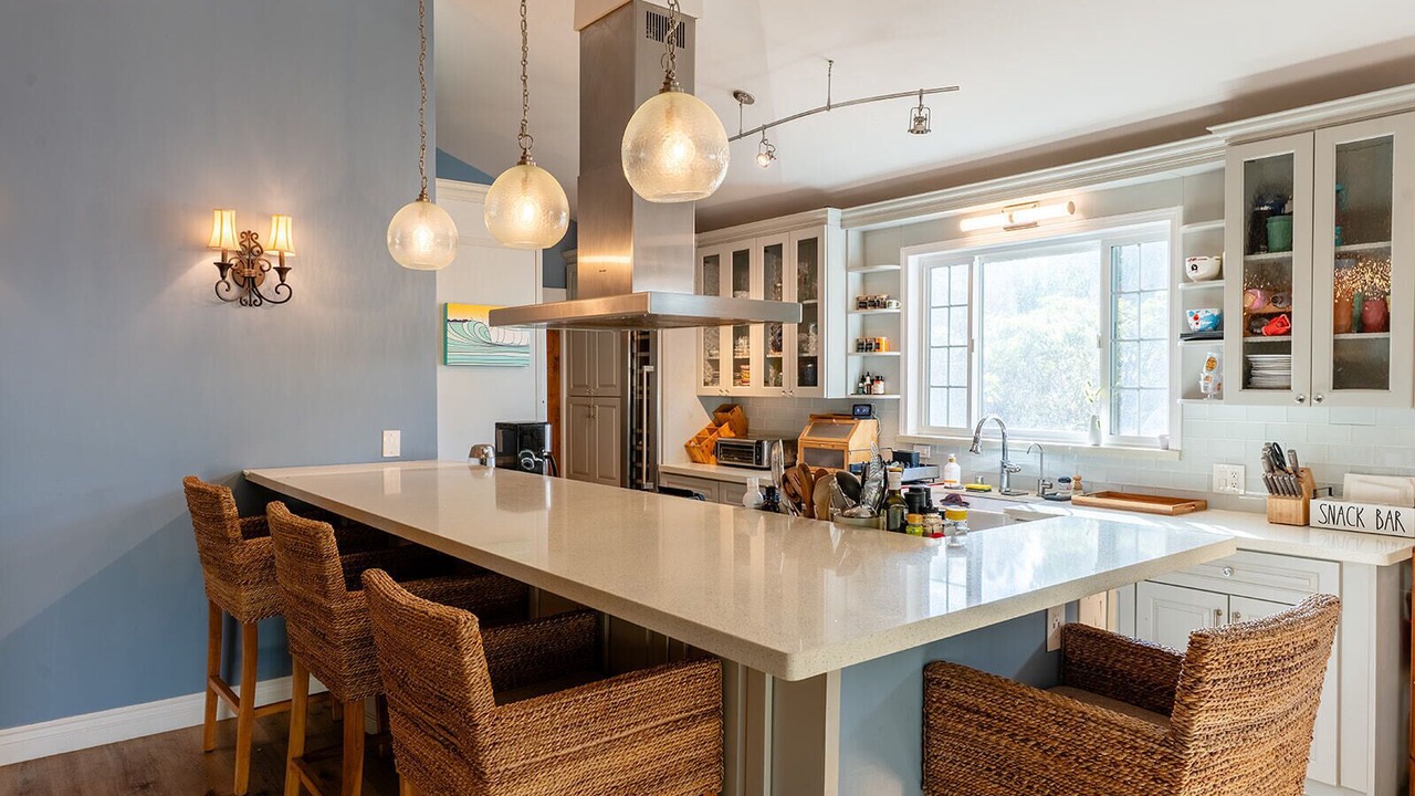 Photo of Kitchen in Portlock