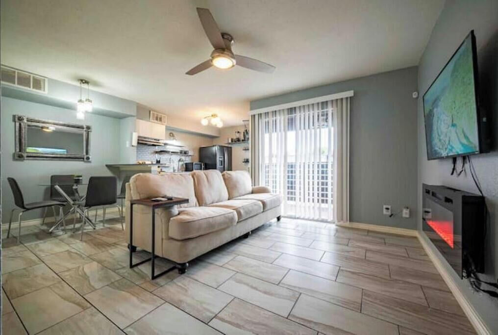 Photo of Livingroom in Riverside