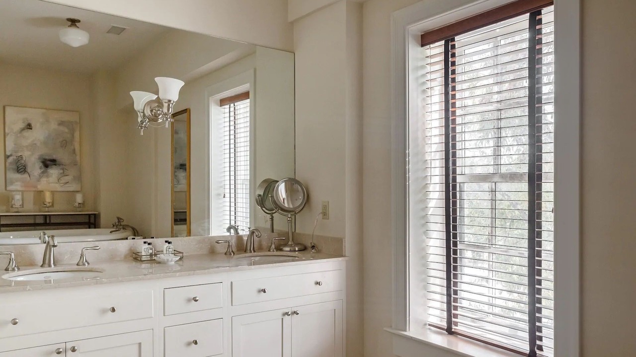 Photo of Bathroom in Ansonborough