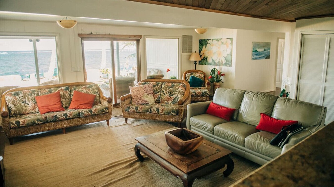 Photo of Livingroom in Punaluu