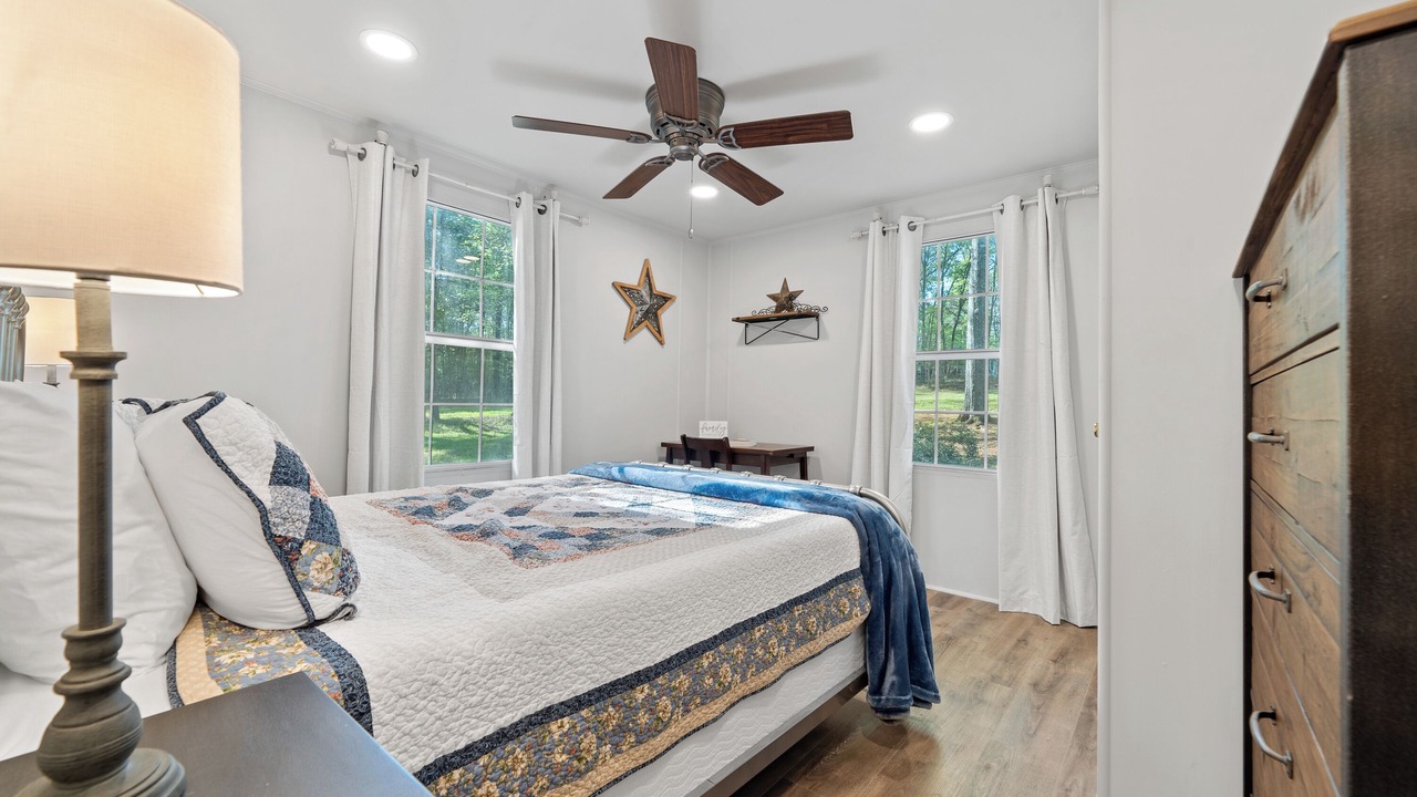 Photo of Bedroom in Eatonton