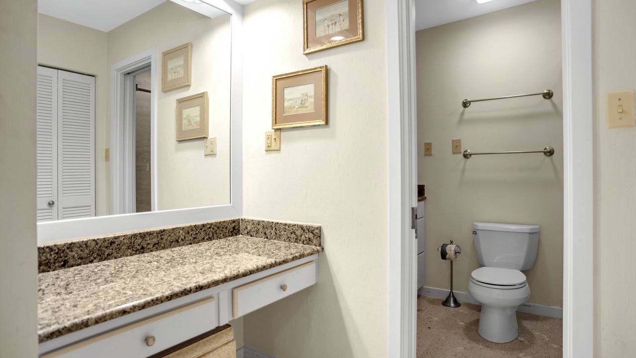 Photo of Bathroom in Beach Lagoon