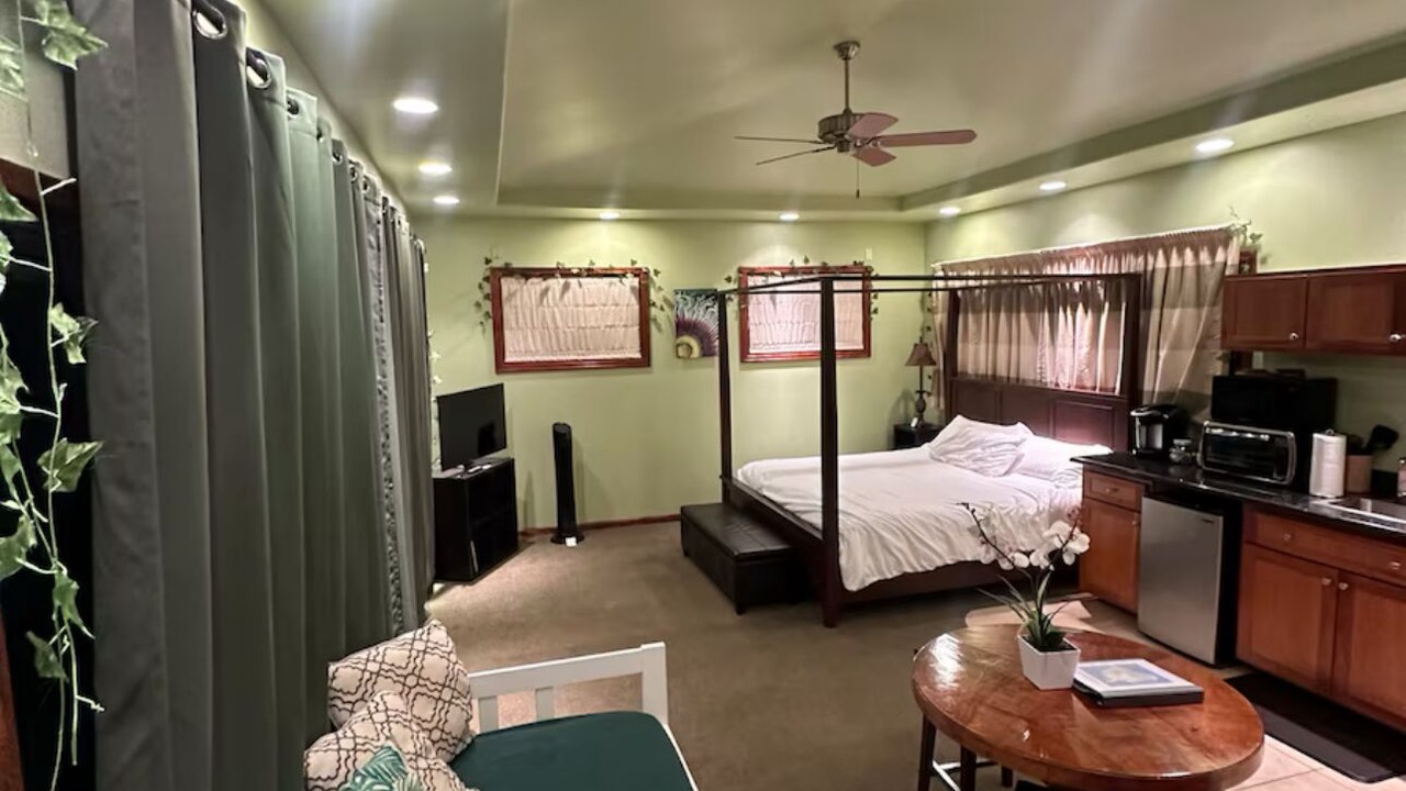 Photo of Bedroom in Pu'uanahulu