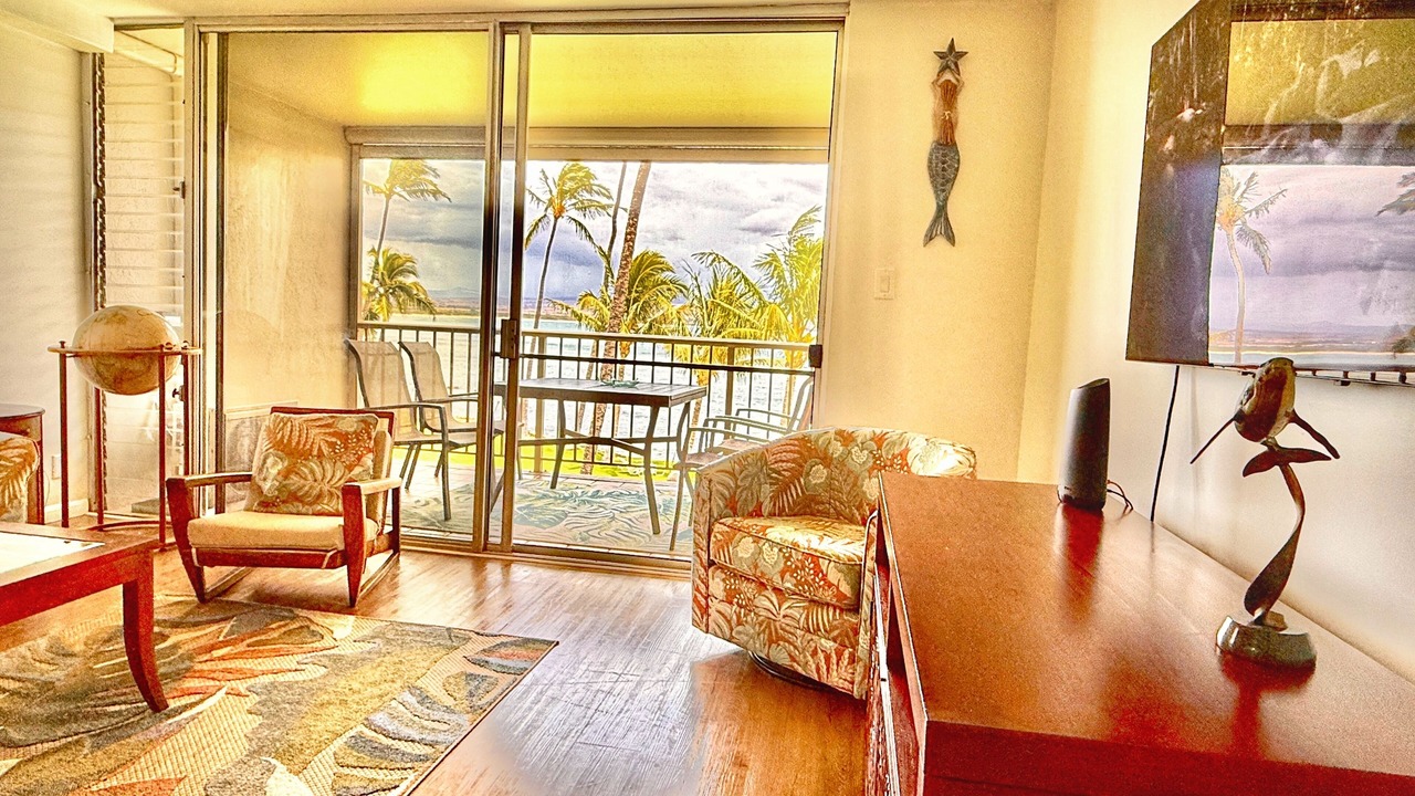 Photo of Livingroom in Maalaea