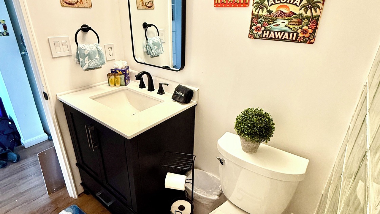 Photo of Bathroom in Maalaea