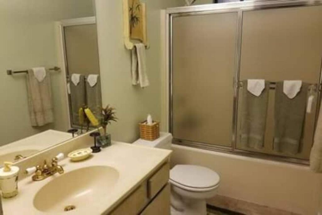 Photo of Bathroom in Keaau