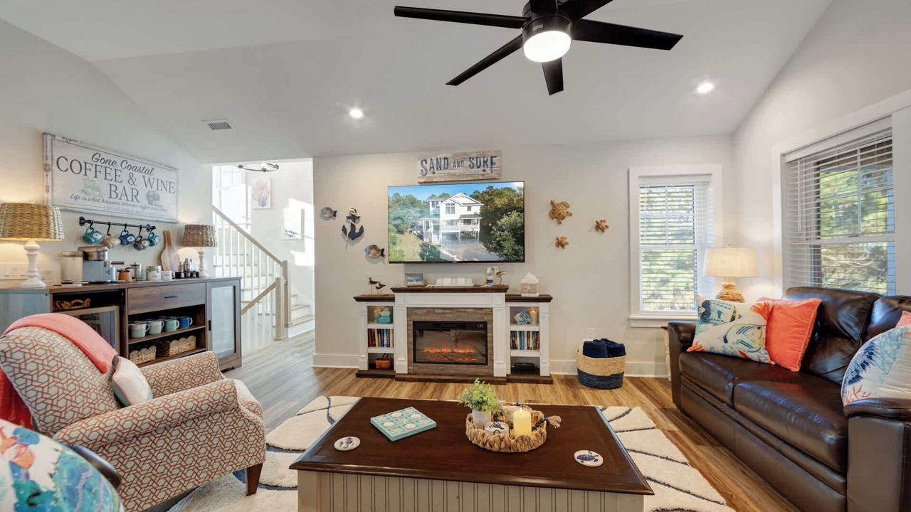 Photo of Bedroom in Whalehead Beach
