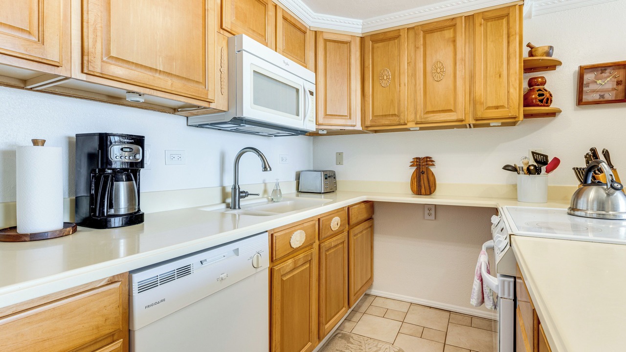 Photo of Kitchen in Punaluu
