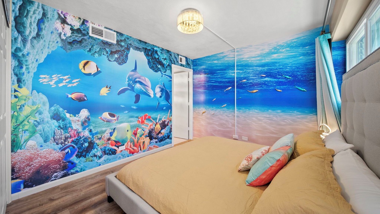 Photo of Bedroom in Waikiki